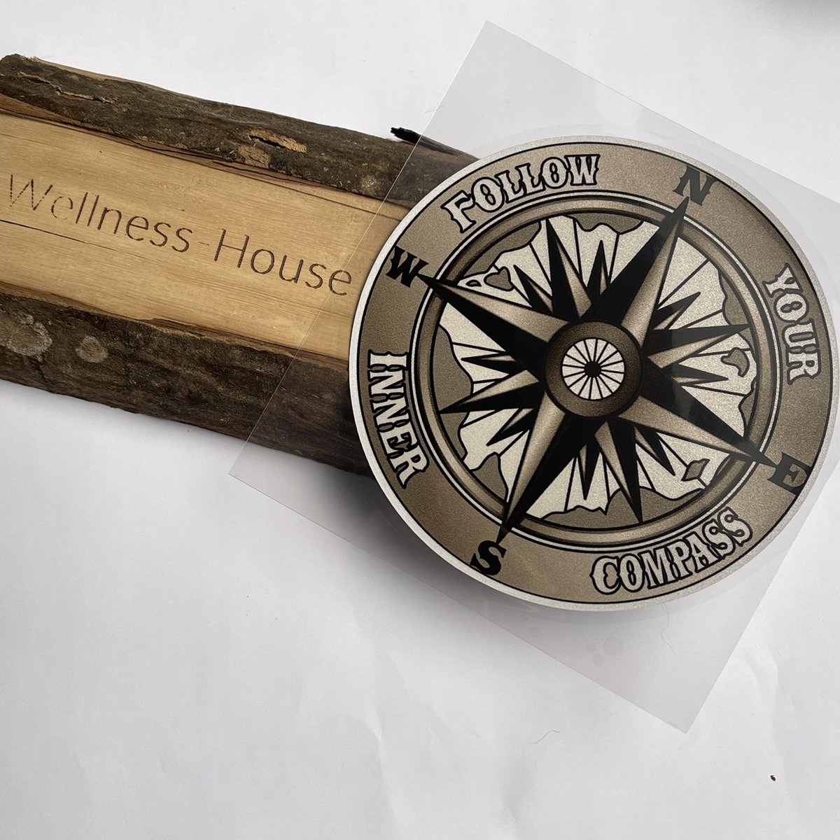 Wellness-House | Sticker Follow Your Inner Compass | Auto Sticker | Kompas | Laptopsticker | Innerlijk Kompas | Zen Sticker | Cadeautje